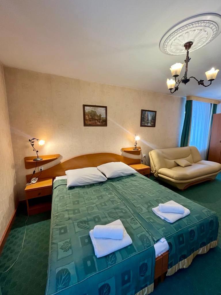 Pensjonat Henryk Krynica-Zdrój Exterior foto